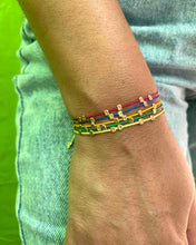 Charger l'image dans la galerie, Bracelet Pépites dorée noeud coulissant