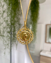 Load image into Gallery viewer, Vintage Marie lace necklace