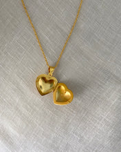 Charger l'image dans la galerie, Collier locket vintage