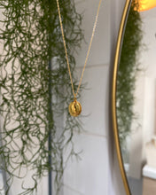 Charger l'image dans la galerie, Collier locket oval réédition