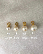 Load image into Gallery viewer, Vintage Pearl Earrings