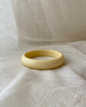 Charger l'image dans la galerie, Bracelet vintage couleur ivoire S