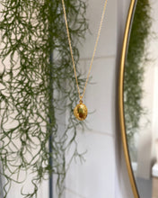 Charger l'image dans la galerie, Collier locket oval réédition