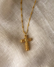 Load image into Gallery viewer, Collier Croix Christian vintage