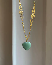 Charger l'image dans la galerie, Collier Chérie jade vintage
