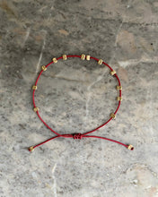 Charger l'image dans la galerie, Bracelet Pépites dorée noeud coulissant