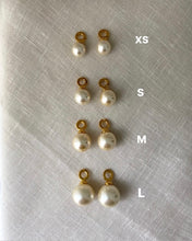 Charger l'image dans la galerie, Perles dorées vintage