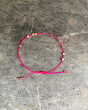 Charger l'image dans la galerie, Bracelet Pépites dorée noeud coulissant