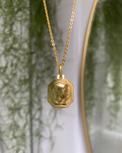 Charger l'image dans la galerie, Collier Carré Marie vintage