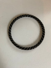 Charger l&#39;image dans la galerie, Bracelet vintage Capucine torsadé noir
