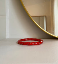 Charger l&#39;image dans la galerie, Bracelet vintage Capucine torsadé rouge
