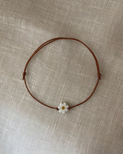 Charger l&#39;image dans la galerie, Bracelet Margueritte
