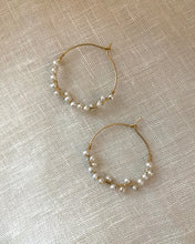 Load image into Gallery viewer, Pearl hoop earrings
