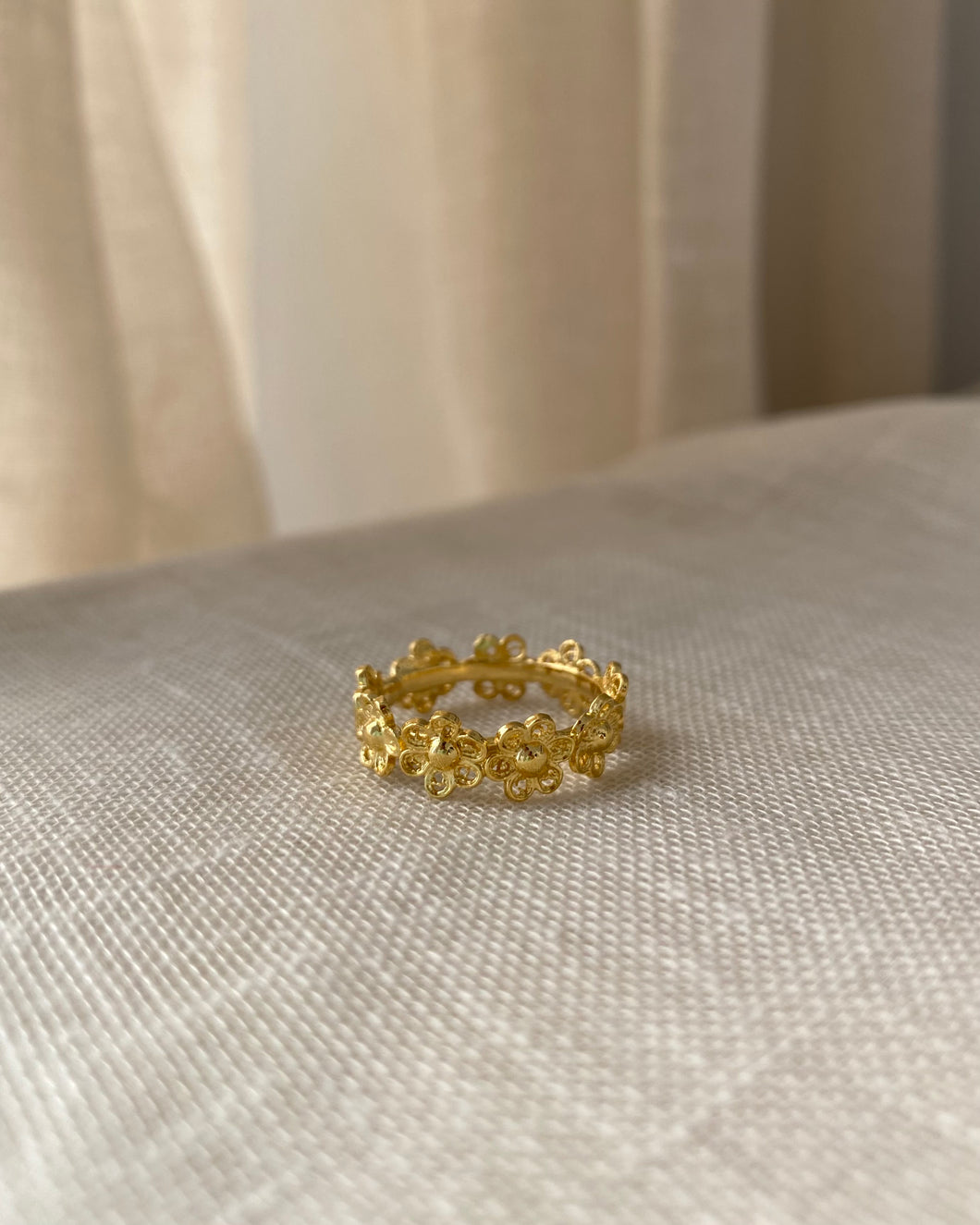 Bague fleurs bande vintage
