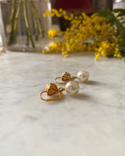 Charger l&#39;image dans la galerie, Boucles d’Oreilles pendentes Pearl vintage
