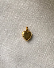 Load image into Gallery viewer, Pendentifs coeur locket vintage
