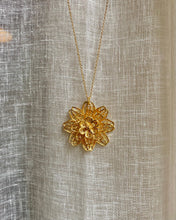 Load image into Gallery viewer, Vintage Laure necklace

