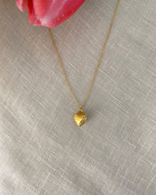 Charger l&#39;image dans la galerie, Collier locket coeur réédition XS
