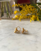 Load image into Gallery viewer, Clover Earrings 🍀 vintage
