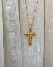 Load image into Gallery viewer, Collier Croix Christian vintage
