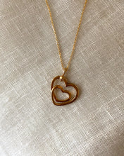 Charger l&#39;image dans la galerie, Collier Coeur Love vintage
