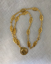 Load image into Gallery viewer, Collier Vierge Marie vintage
