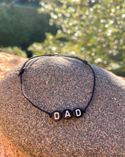 Charger l&#39;image dans la galerie, Bracelet Lettres bonbon
