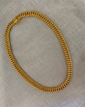 Load image into Gallery viewer, Vintage Regine necklace
