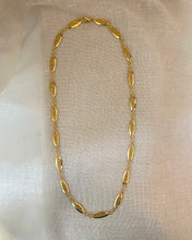 Load image into Gallery viewer, Vintage Alfy necklace
