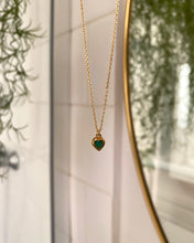 Load image into Gallery viewer, Vintage Rhinestone Heart Necklace

