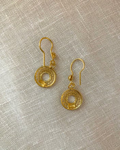 Load image into Gallery viewer, Vintage Guillemette Earrings
