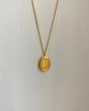 Charger l&#39;image dans la galerie, Collier Initiale Rétro Romantique
