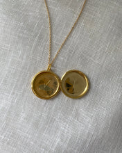 Charger l&#39;image dans la galerie, Collier Locket Automn vintage
