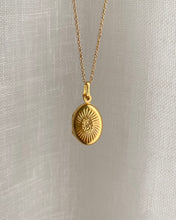 Charger l&#39;image dans la galerie, Collier Locket Jill vintage
