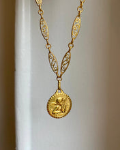 Charger l&#39;image dans la galerie, Collier ange vintage
