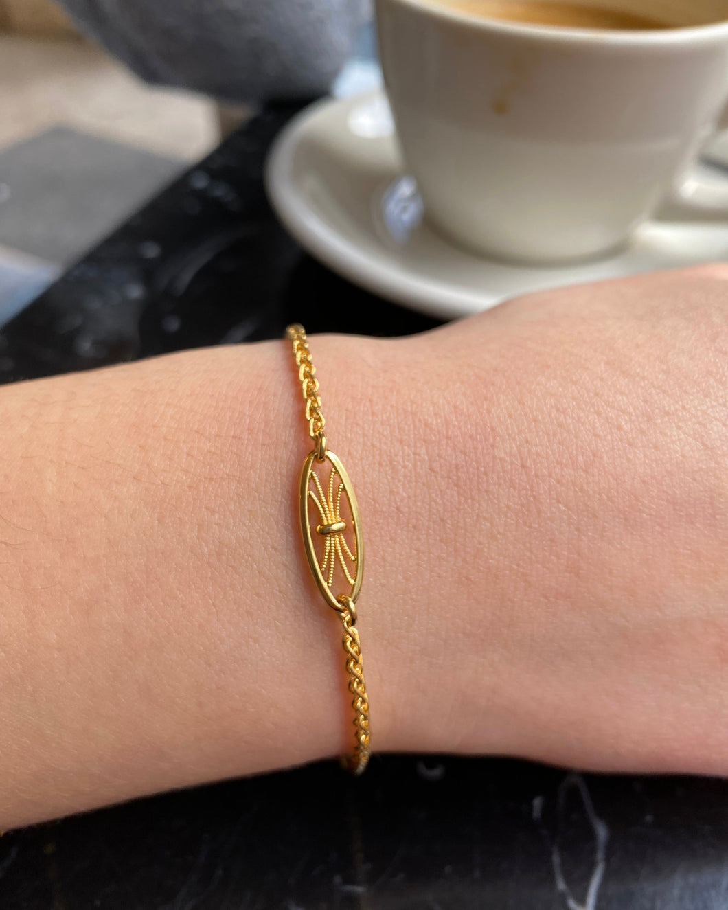 Cassis vintage bracelet