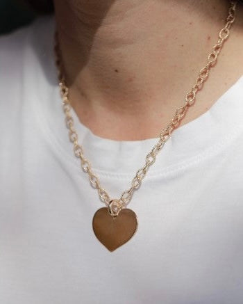 Amore necklace
