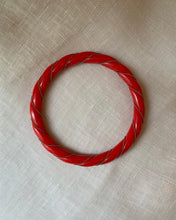 Load image into Gallery viewer, Bracelet vintage Capucine torsadé rouge
