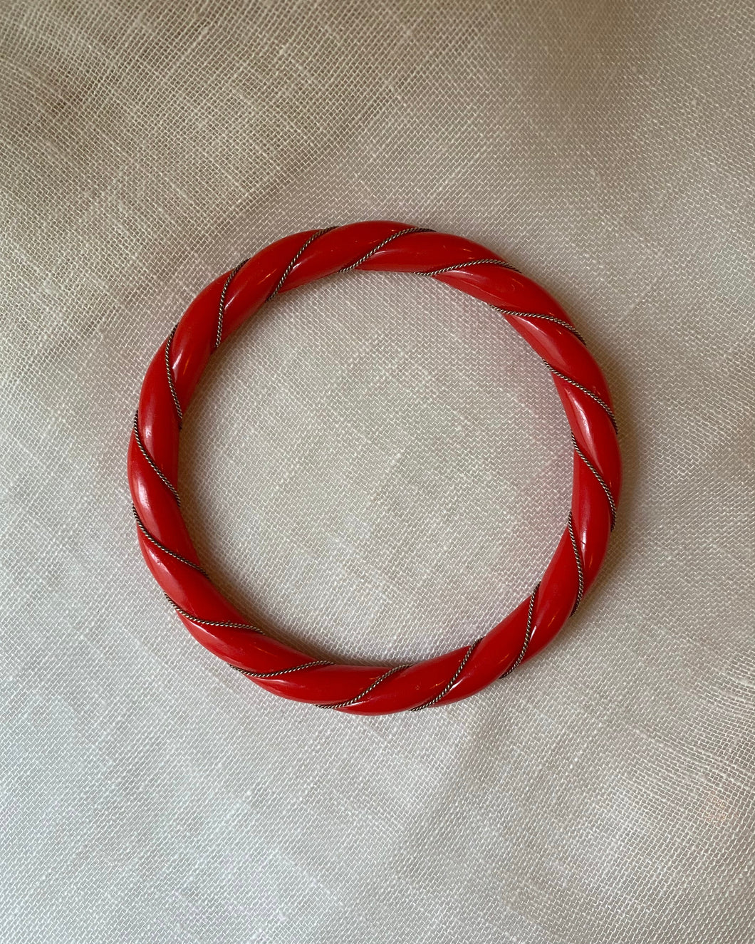 Bracelet vintage Capucine torsadé rouge