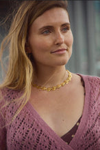 Load image into Gallery viewer, Vintage Peacock Necklace
