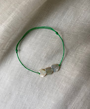 Load image into Gallery viewer, Multiple pearly heart bracelet
