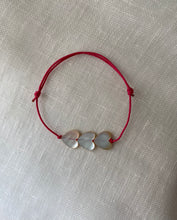 Load image into Gallery viewer, Multiple pearly heart bracelet
