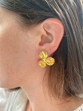Charger l&#39;image dans la galerie, Boucles d’Oreilles Fleurs d’Iris
