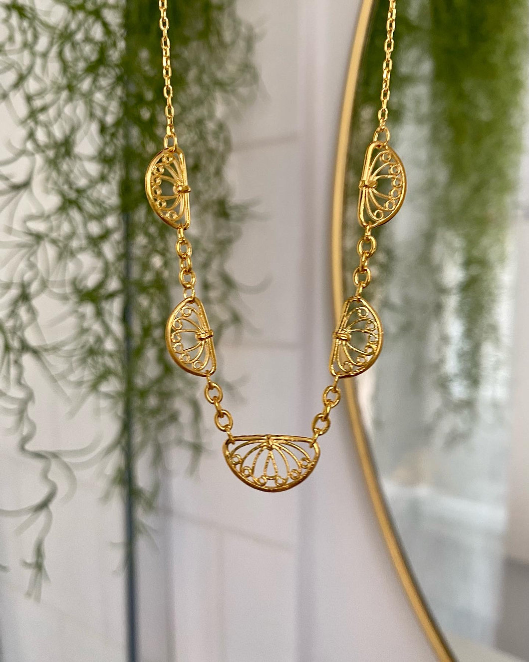 Collier fleur de lotus vintage