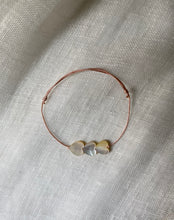 Load image into Gallery viewer, Multiple pearly heart bracelet
