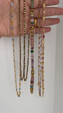 Charger et lire la vidéo dans la visionneuse de la Galerie, Collier Amelie pierres multicolor
