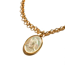 Load image into Gallery viewer, Pearly Virgin Mary Bracelet
