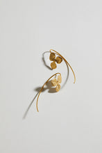 Charger l&#39;image dans la galerie, Boucles d’Oreilles Fleur d’hortensia tiges
