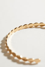 Load image into Gallery viewer, Bracelet/jonc dentelle
