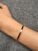 Load image into Gallery viewer, Bracelet/jonc dentelle
